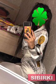 �������